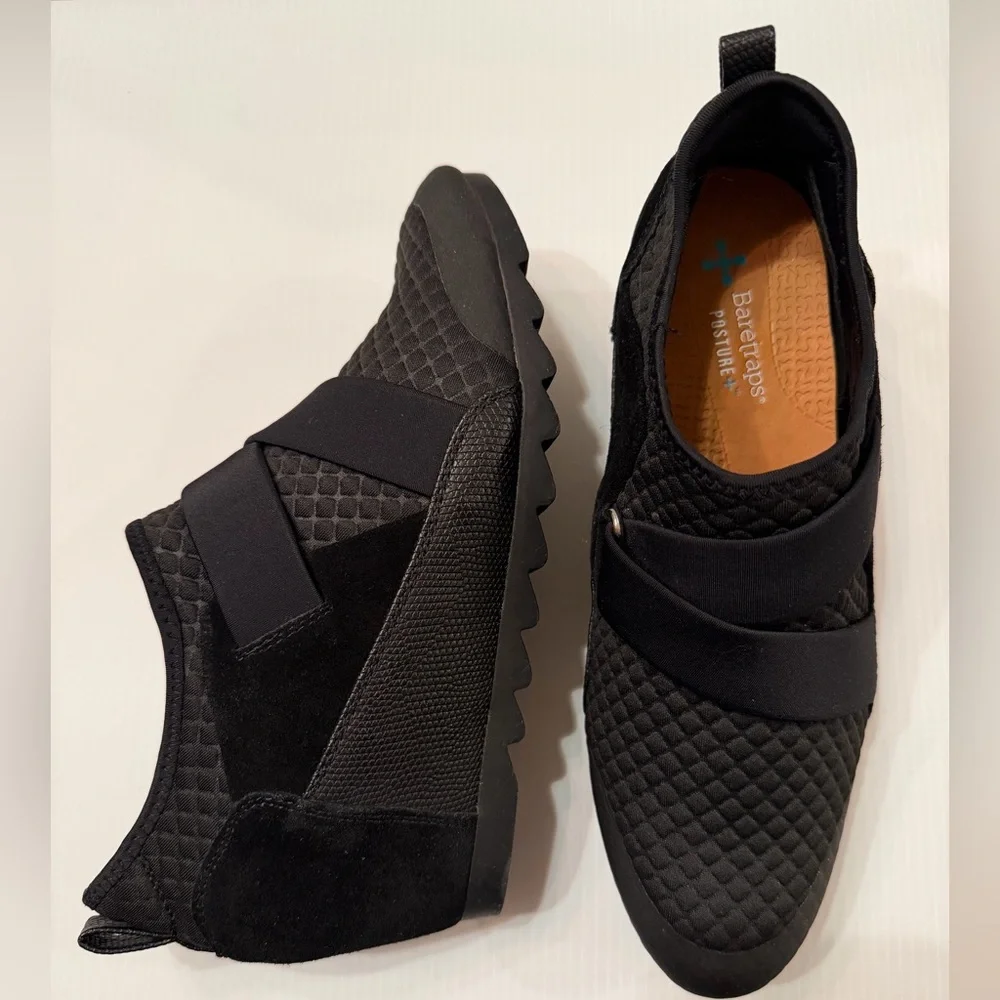 Baretraps Posture Women’s Black Wedge Slip-On Shoes Size, Size 7